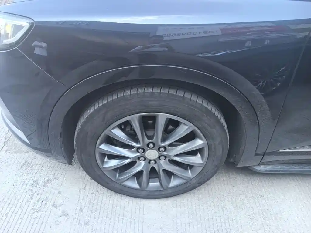 Photo 23 - Buick Enclave