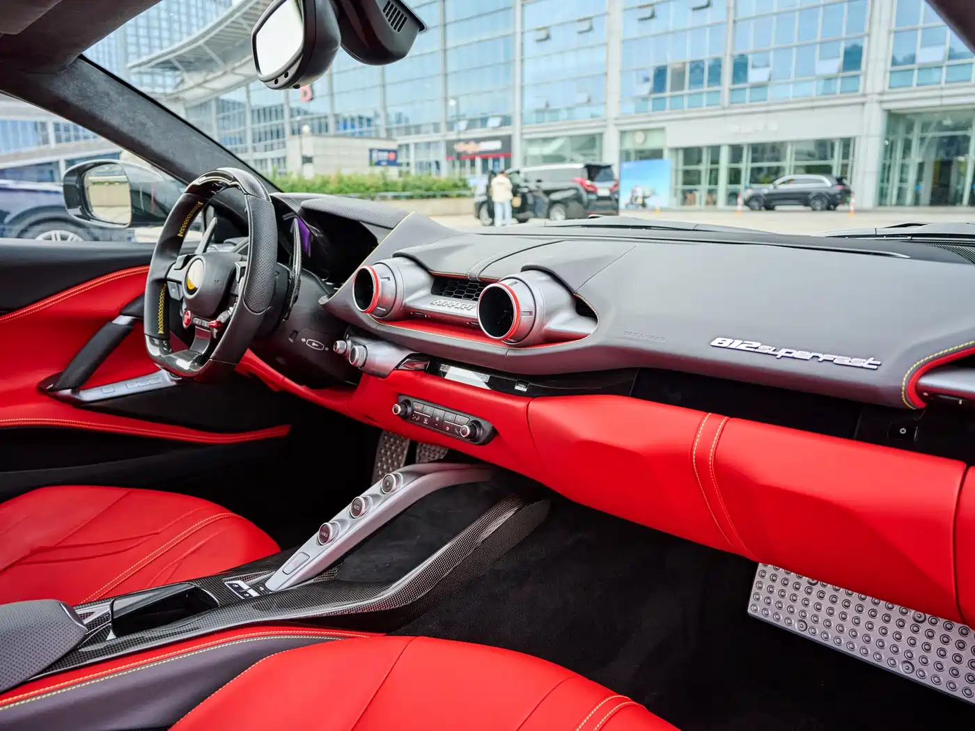 Ferrari 812 2019 2017 6.5L Superfast