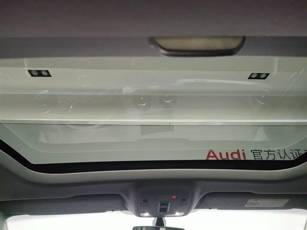 Фото 21 - Audi Q2L