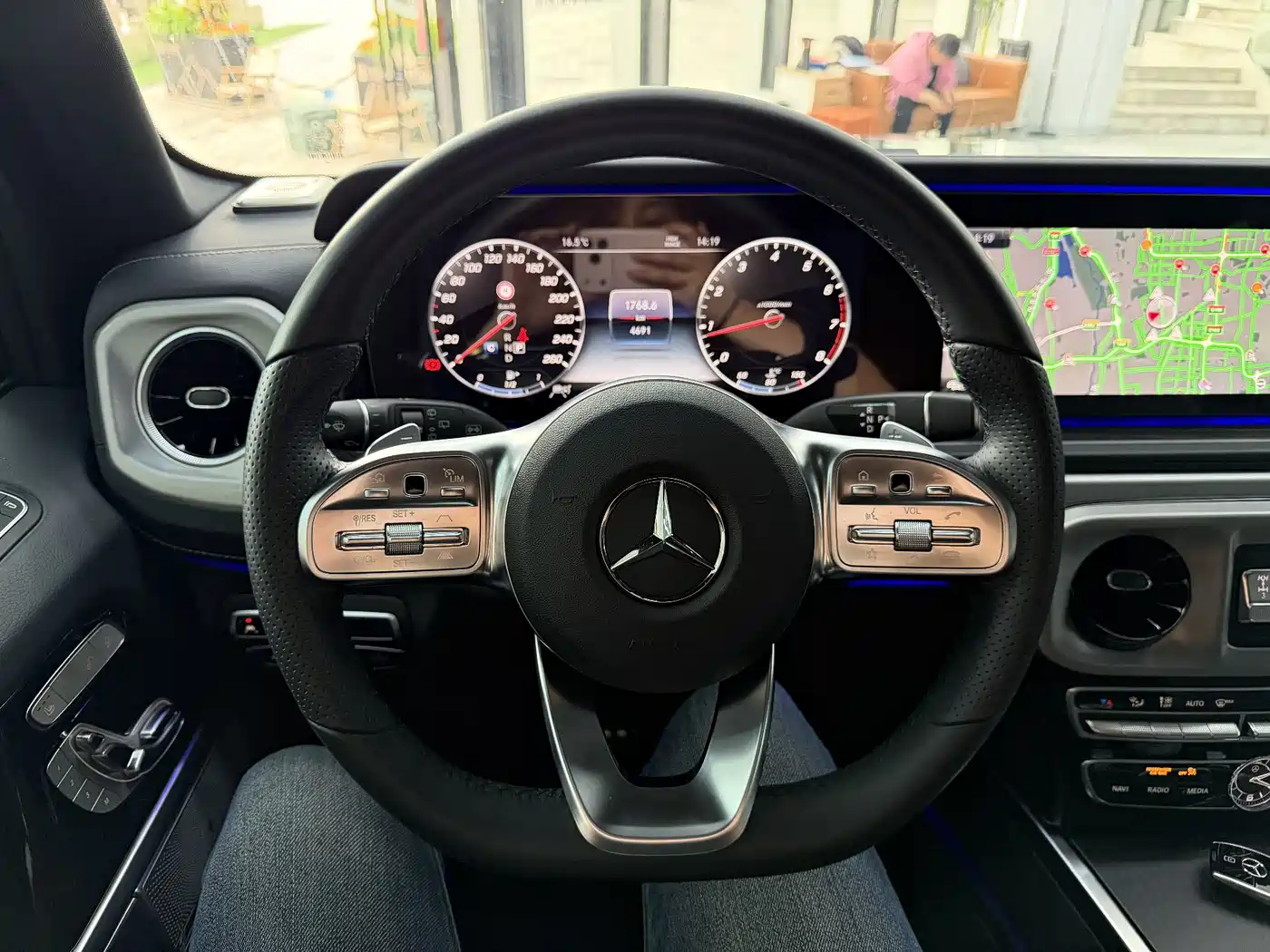 Mercedes-Benz G-Class 2024 G 350 фото 9