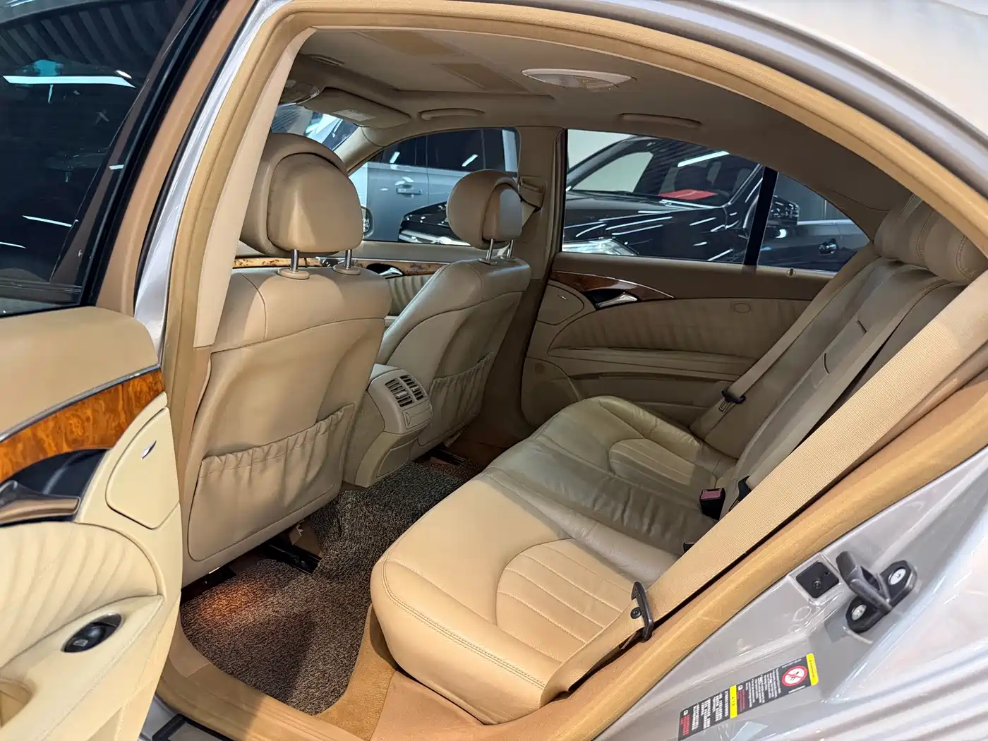 Mercedes-Benz E-Class 2008 2008 E 230 Fashion