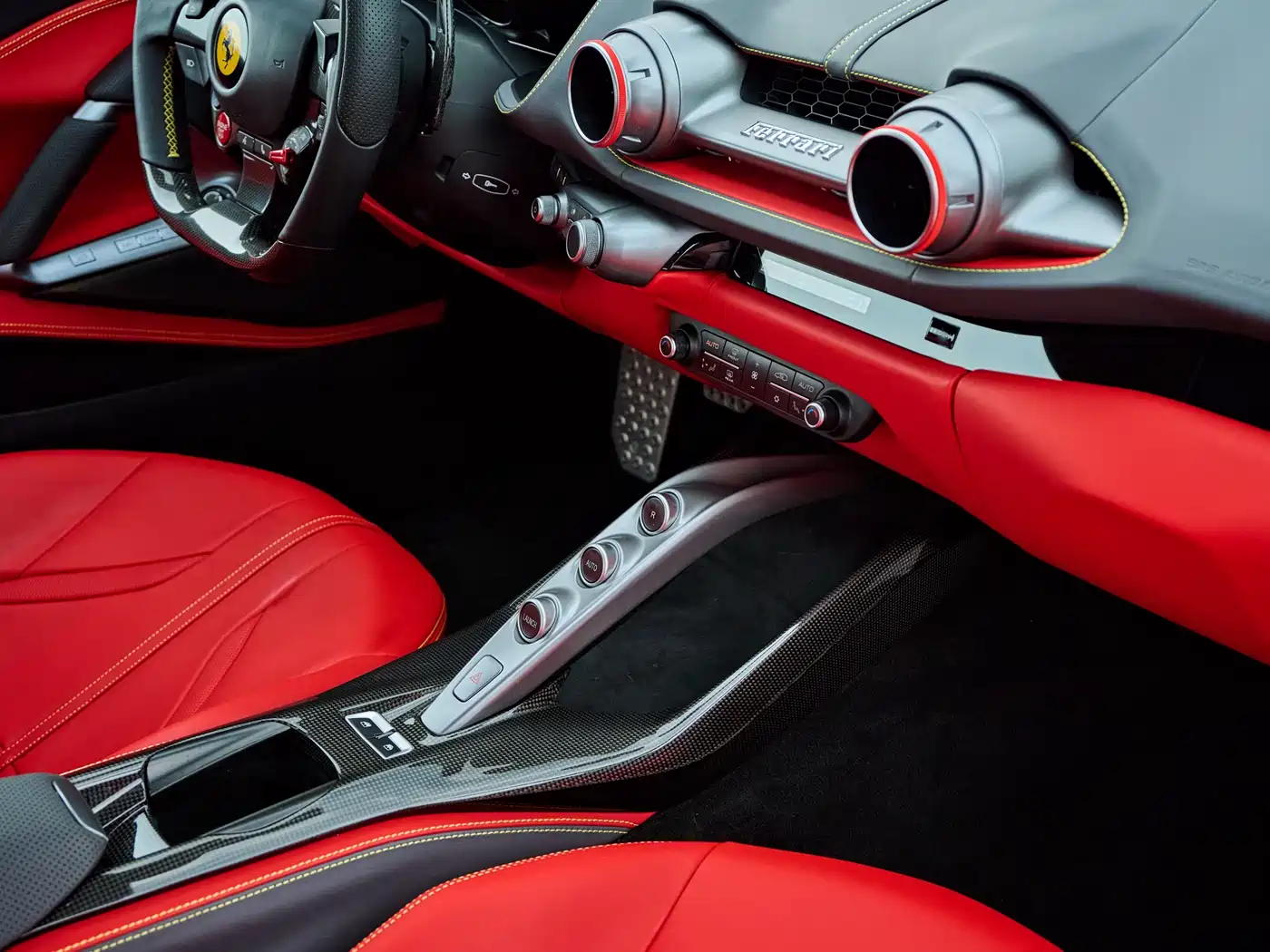 Ferrari 812 2019 2017 6.5L Superfast