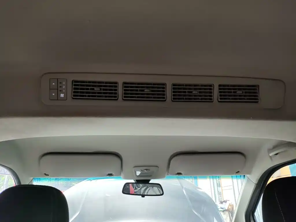 Wuling Motors Wuling Hongguang PLUS 2019 2019 1.5T Manual Comfort 7-Seater