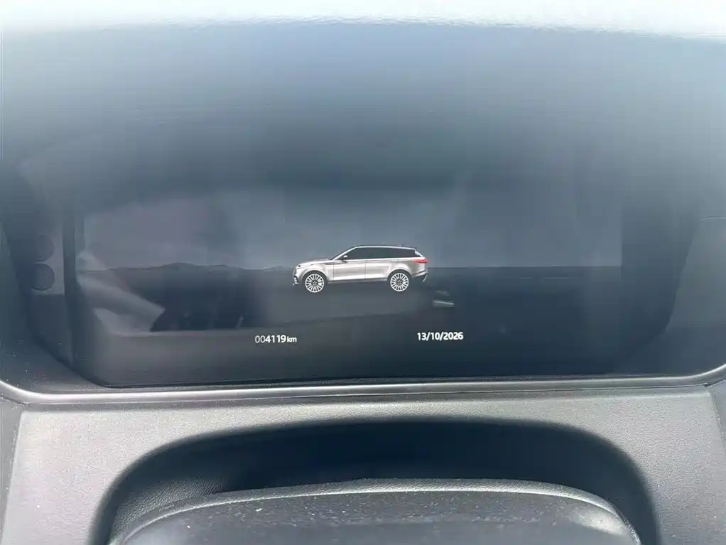 Фото 8 - Land Rover Range Rover Velar