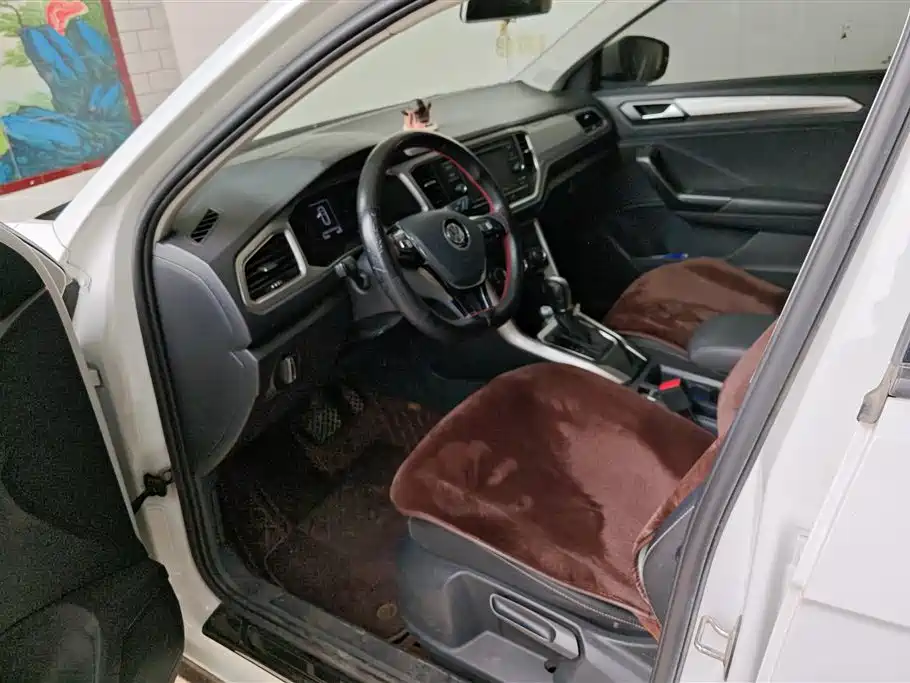 Volkswagen T-ROC 2020 280TSI DSG 2WD Progressive фото 9
