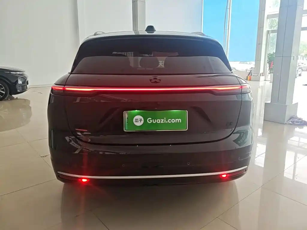 Фото 6 - NIO EC6
