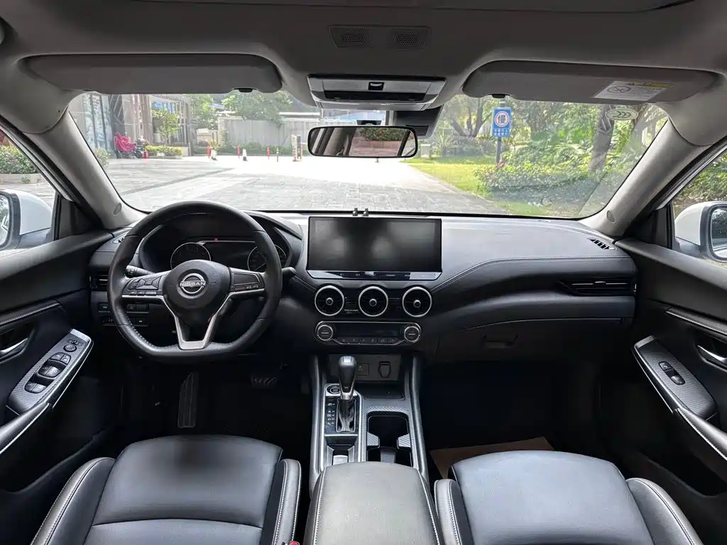 صورة 5 - Nissan Sylphy