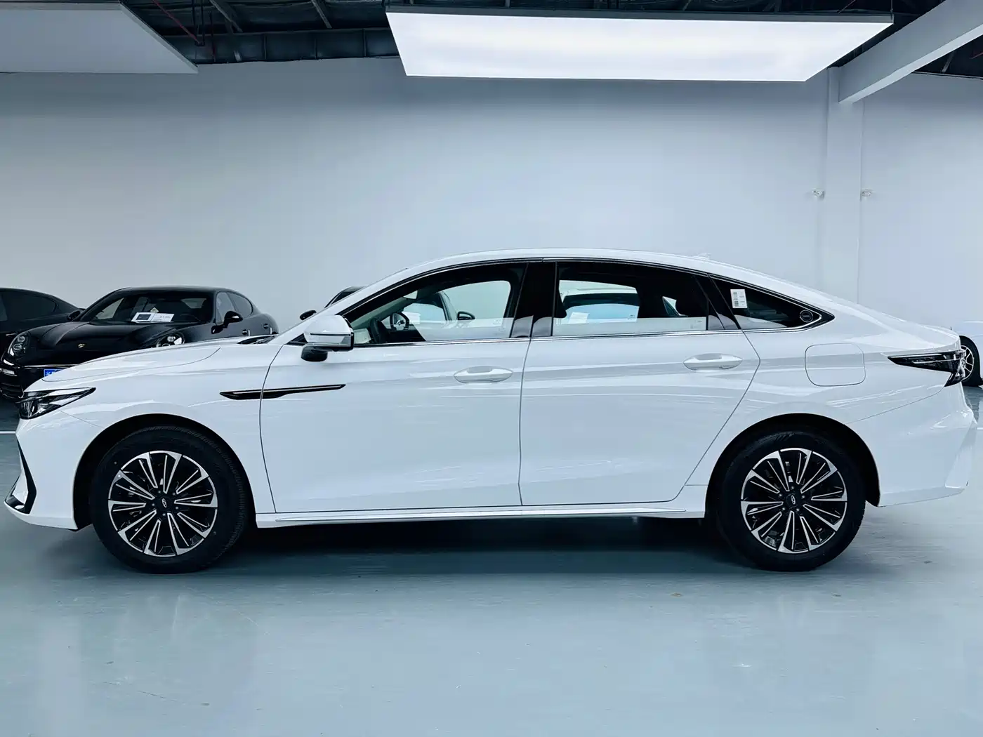 CHERY FENGYUN FENGYUN A8