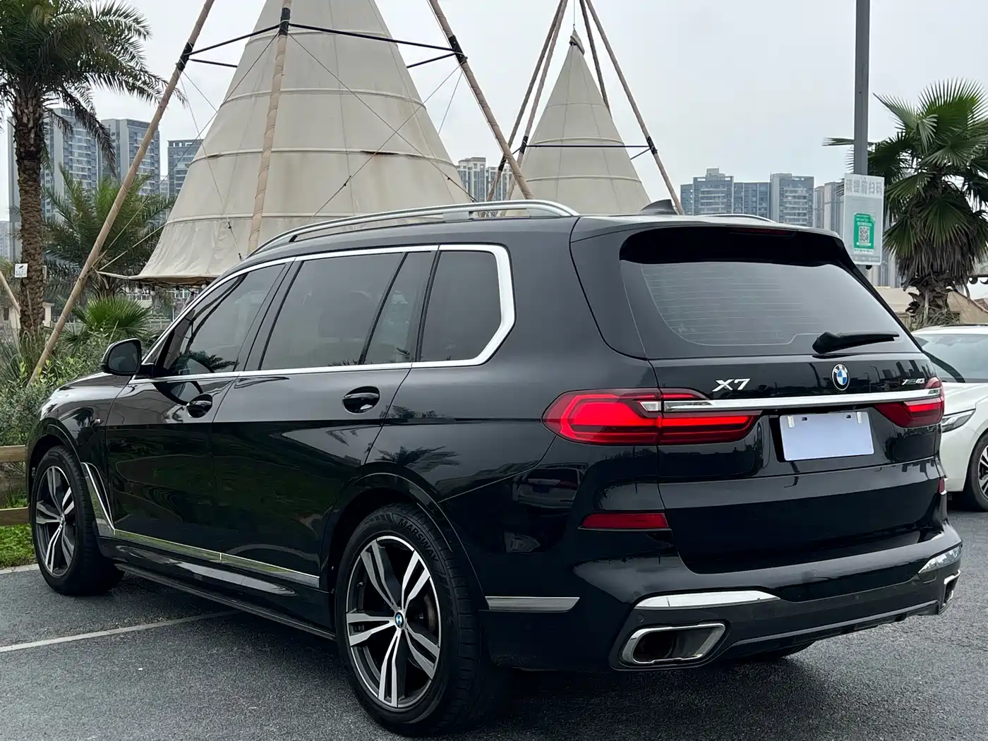 BMW X7 2020 xDrive40i Premium M Sport Package фото 7