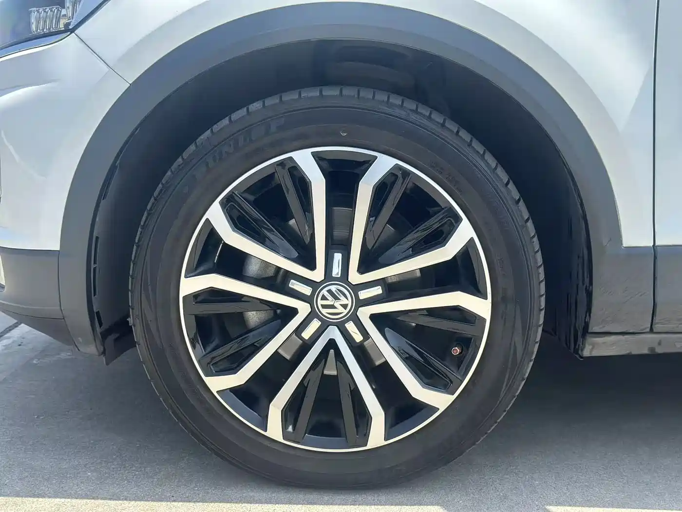 Volkswagen T-ROC 2019 280TSI DSG 2WD Comfort Type China V фото 16