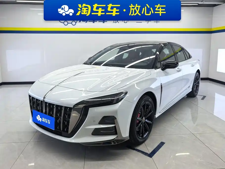Hongqi H6 2026 2025 Model 2.0T Fashion Edition