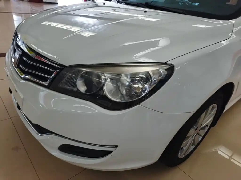 Roewe 350 2017 2015 Model 1.5L Automatic Luxury Sunroof Edition