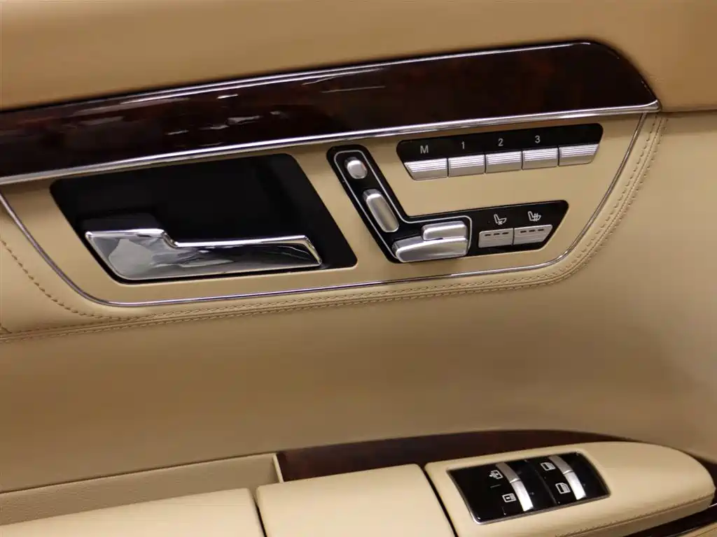 Mercedes-Benz S-Class 2012 S 600 L Grand Edition фото 25