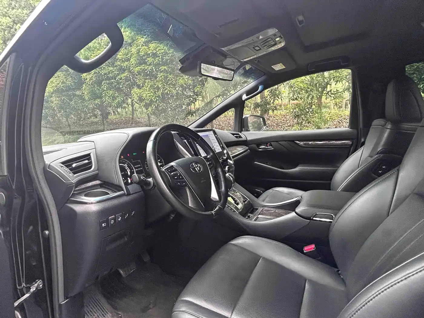 Toyota Vellfire 2023 2023 Crown Hybrid 2.5L HV Premium