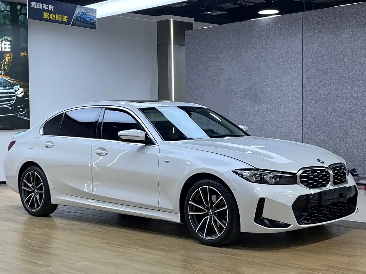 BMW 3 Series 2024 325Li M Sport Package фото 3