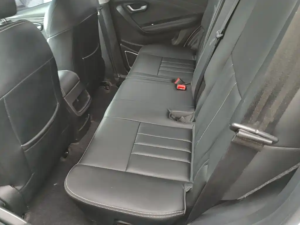 Jetour X70M 2022 2021 1.5T Manual Urban Partner 7-seater
