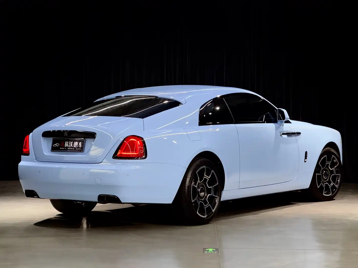 Rolls-Royce Wraith 2018 6.6T Black Badge фото 5