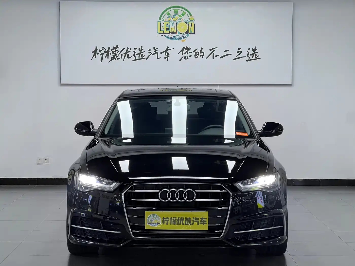 Audi A6L 2018 30th Anniversary 35 TFSI Fashion фото 2