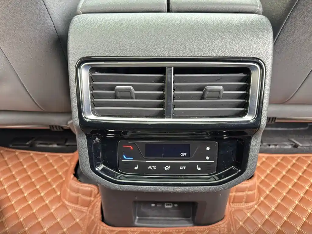 Фото 20 - Volkswagen Teramont