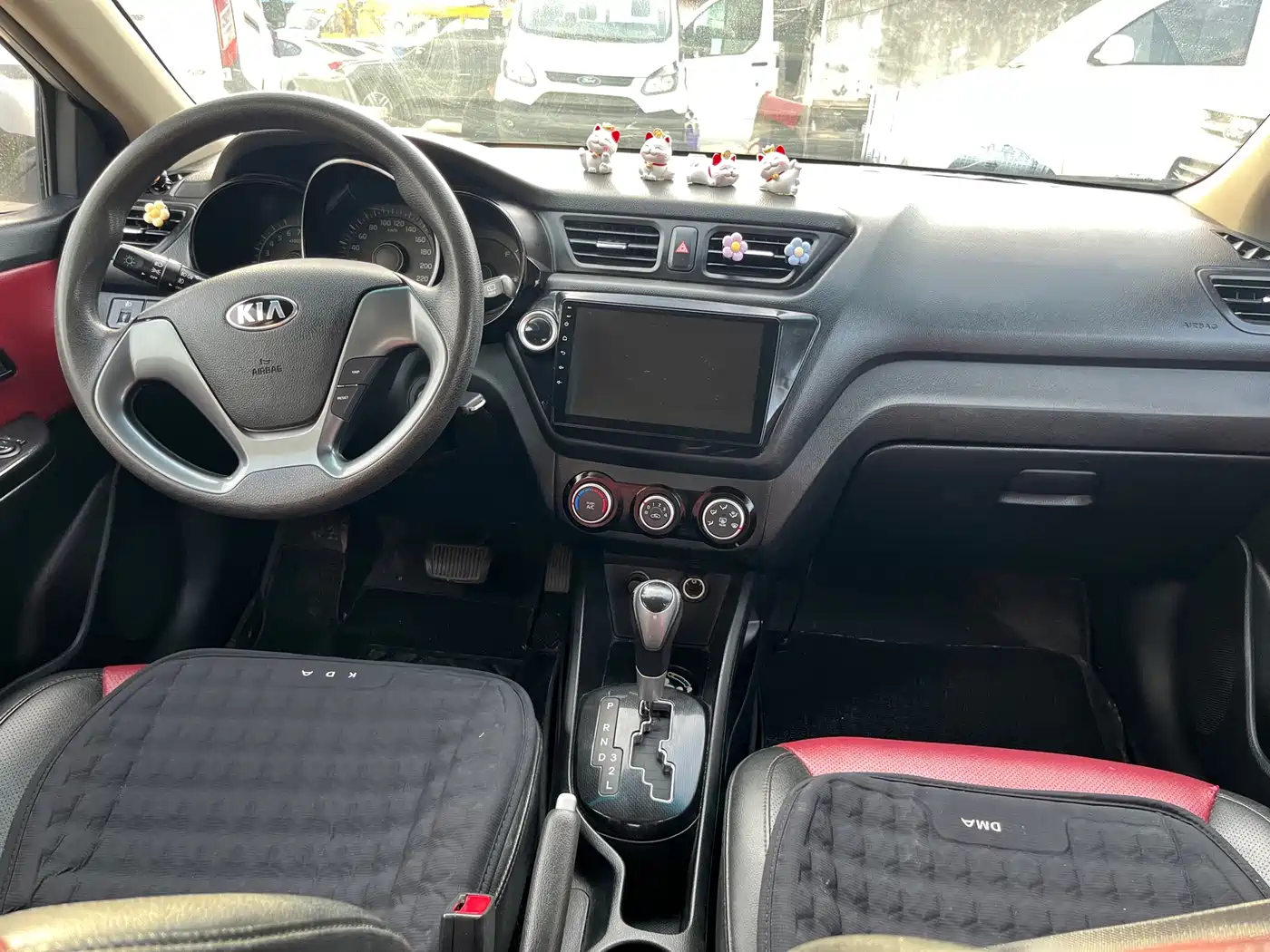 Kia K2 2015 Hatchback 1.4L AT GLS Cool Edition фото 4
