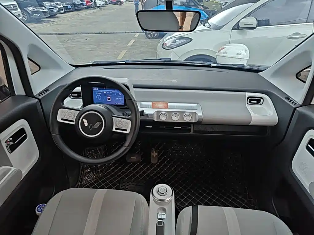 Wuling Motors Wuling Air ev 2024 2023 Model 2-Seater Standard Edition