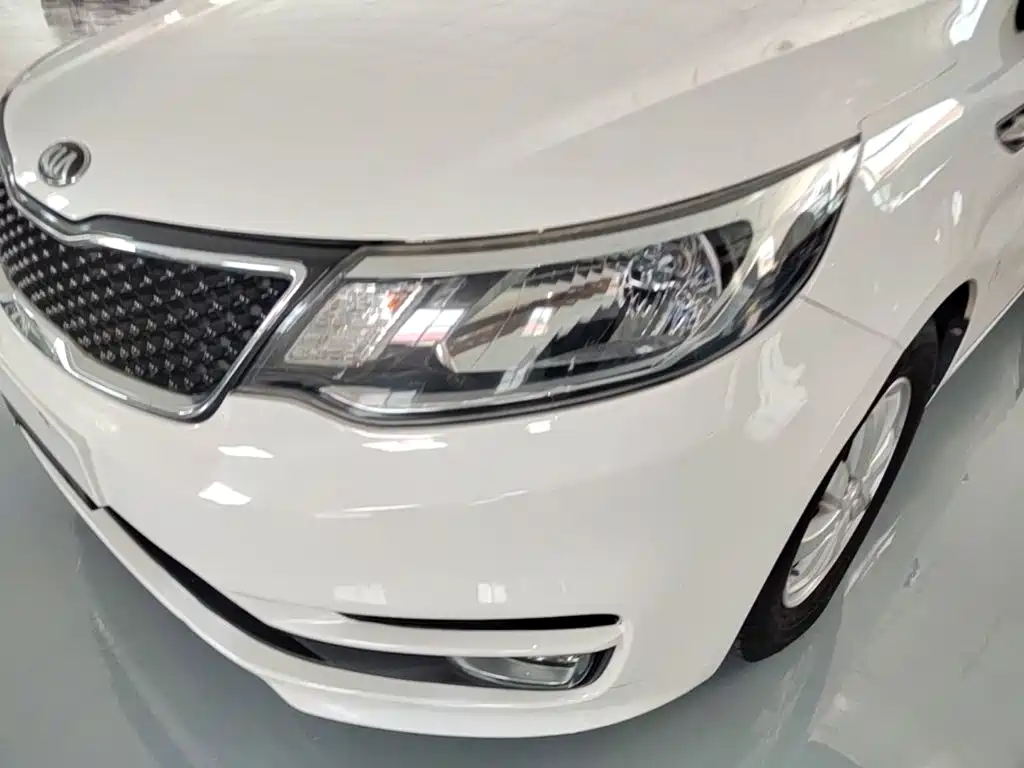 Фото 24 - Kia K2