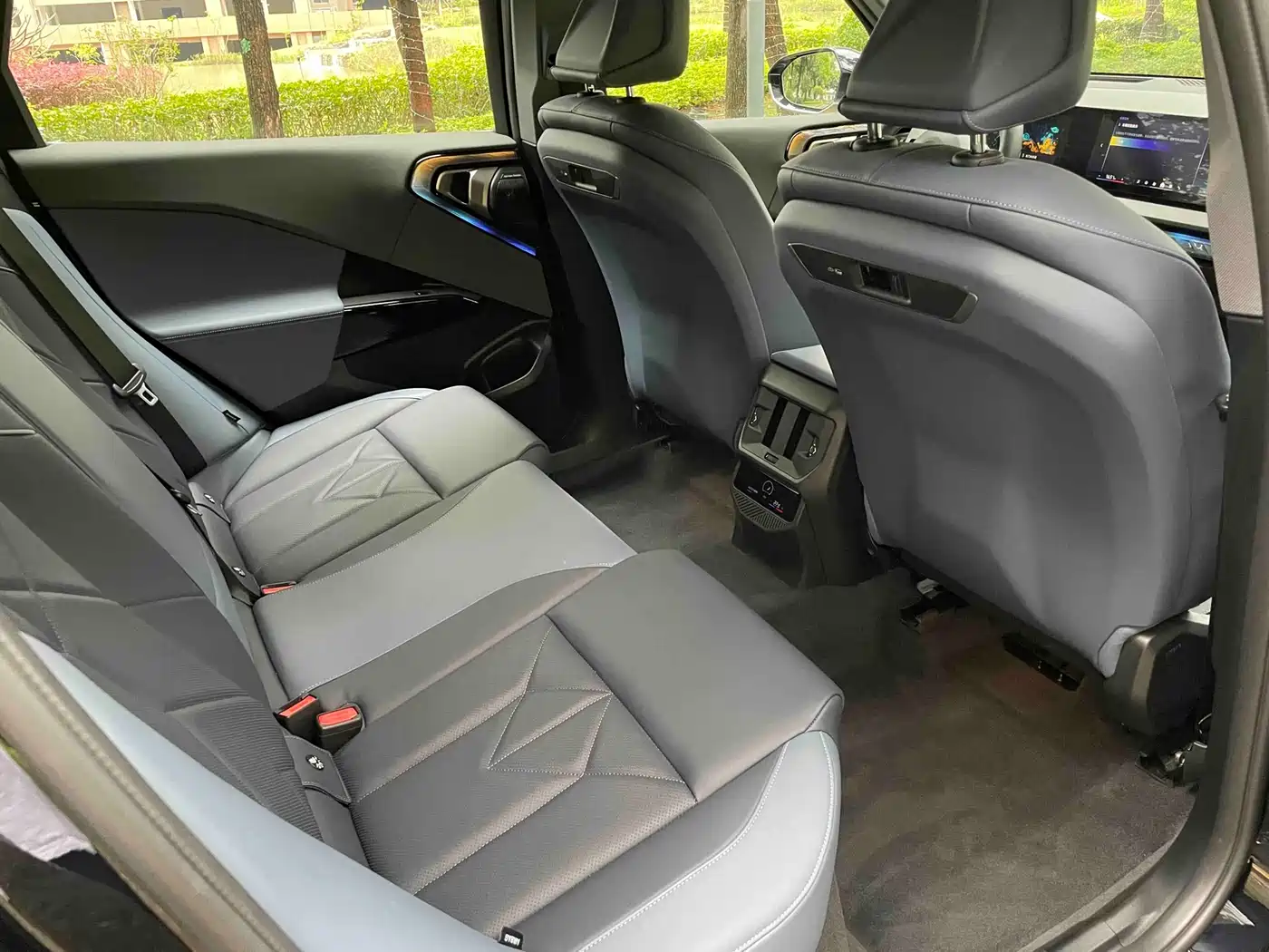 BMW X3 2025 xDrive30L Premium M Sport Package фото 15