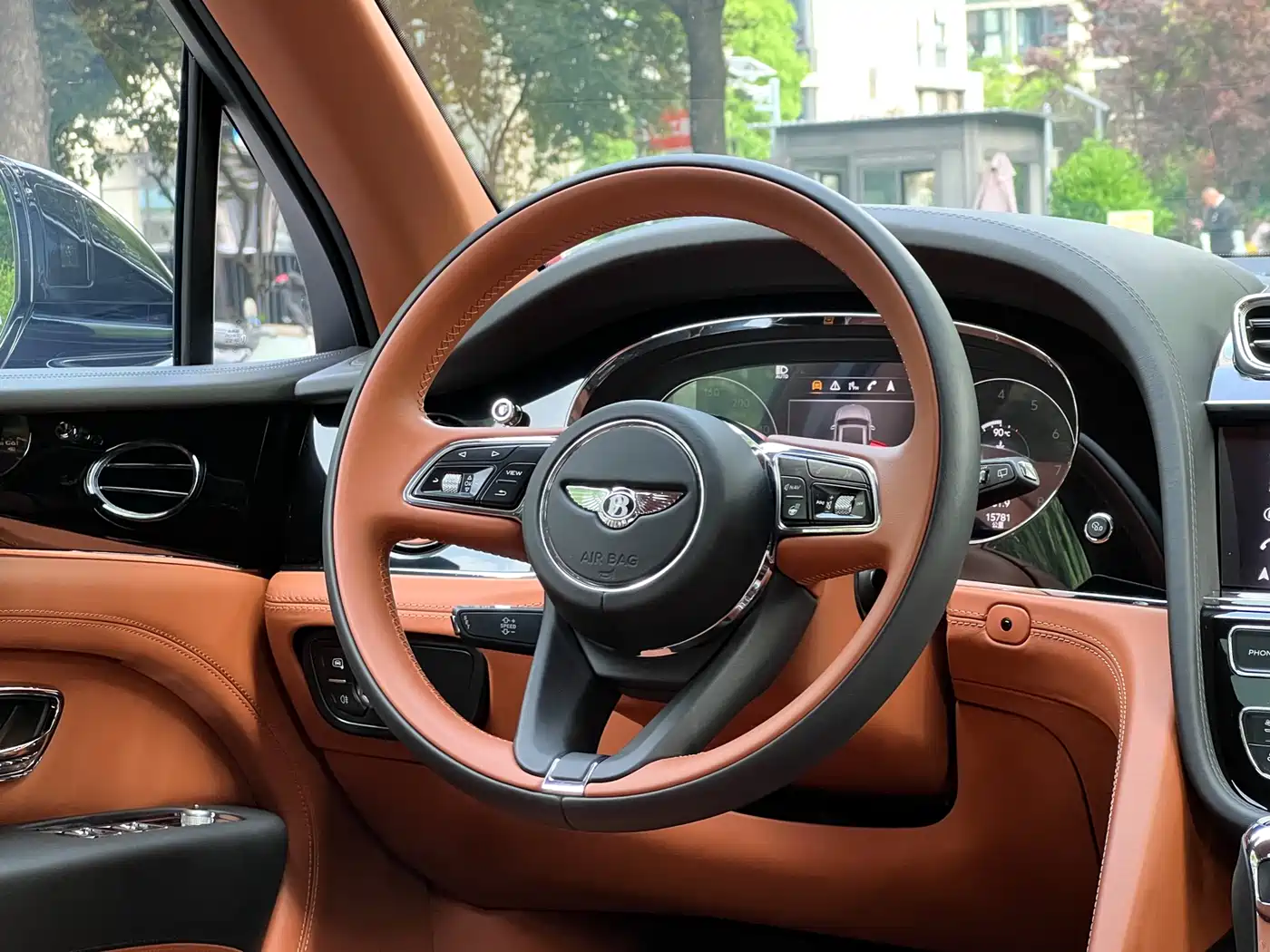 BENTLEY TIM YUE
