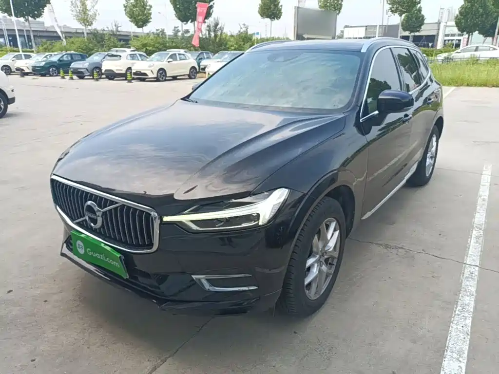 Фото 1 - Volvo XC60
