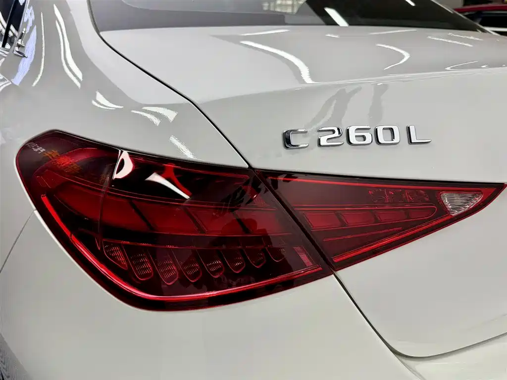 Mercedes-Benz C-Class 2023 Facelift C 200 L Sport Edition фото 6