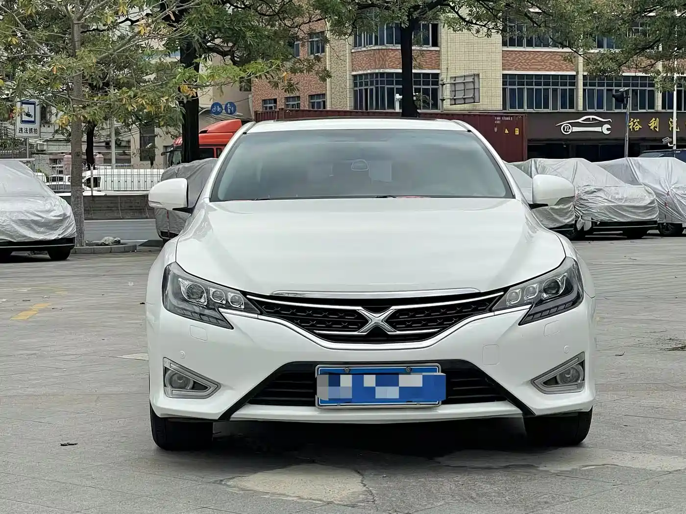 Toyota Reiz 2013 2.5V Elite Edition фото 2