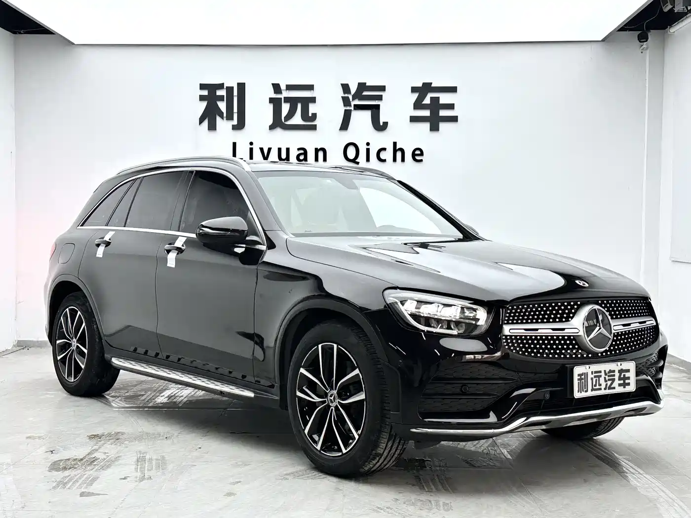 Mercedes-Benz GLC 2022 Facelift GLC 260 L 4MATIC Luxury Model фото 3