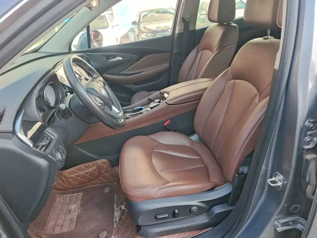Фото 15 - Buick Envision Plus