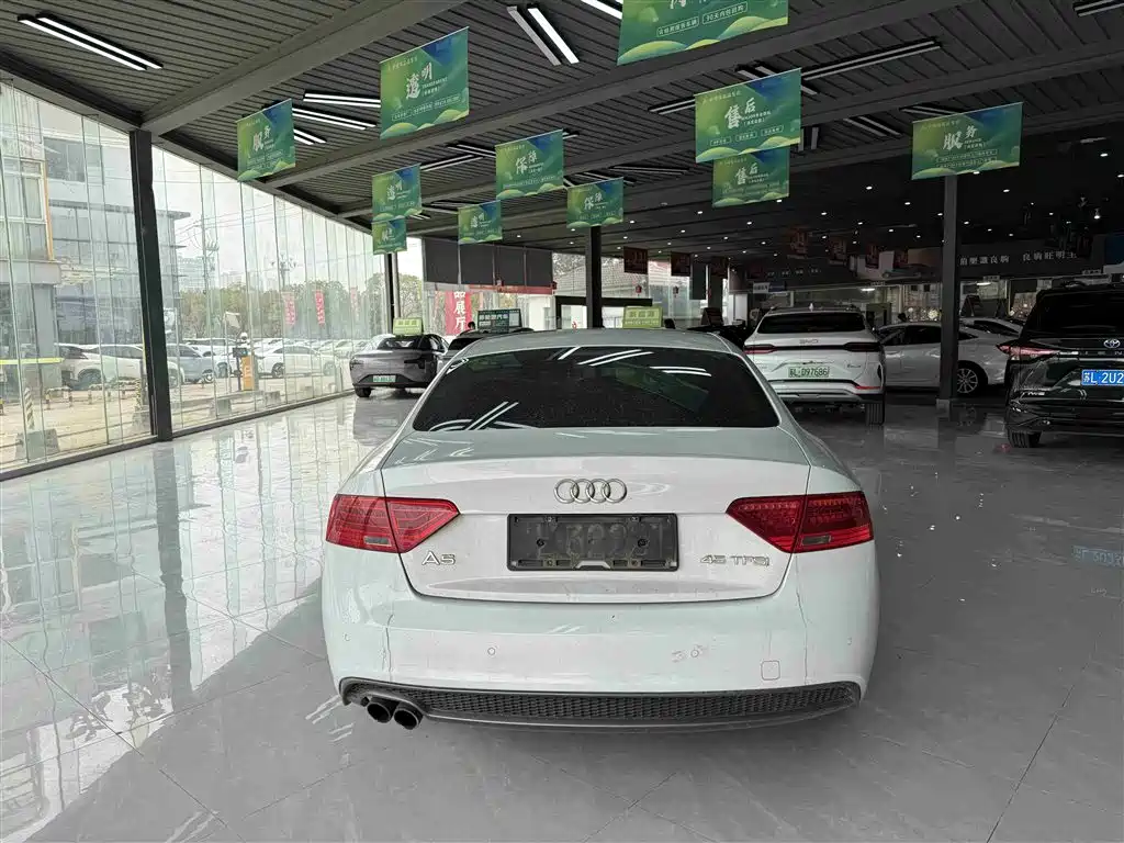 Audi A5 (Import) 2016 Facelift Coupe 45 TFSI Comfort фото 18
