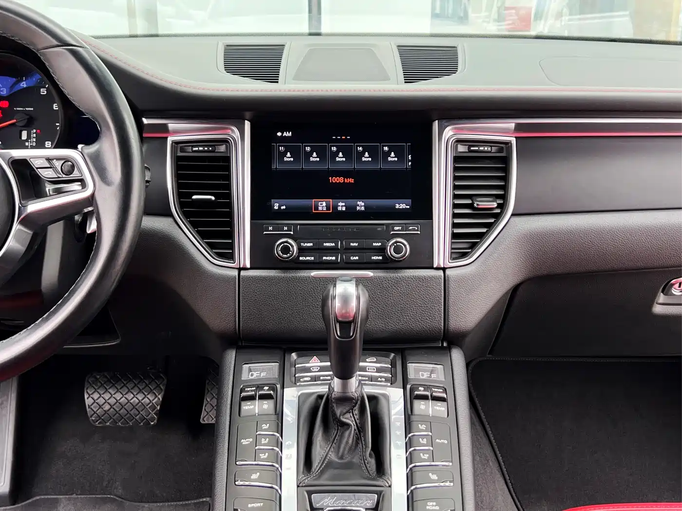 Porsche Macan 2017 Macan 2.0T фото 12