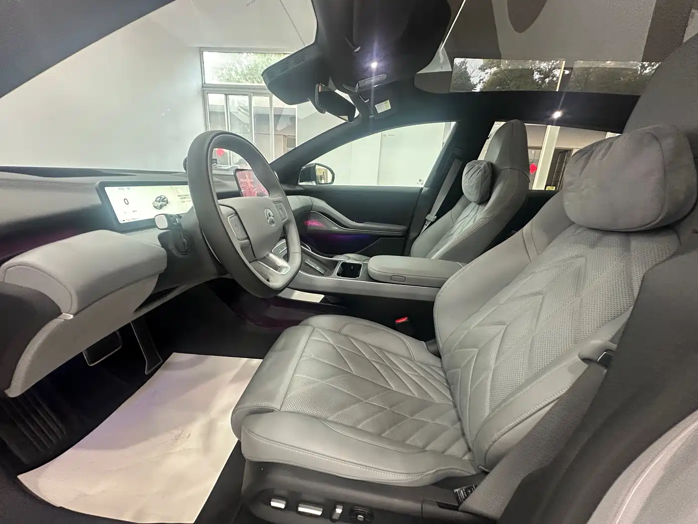 NIO ET5T 2025 75kWh Touring фото 4