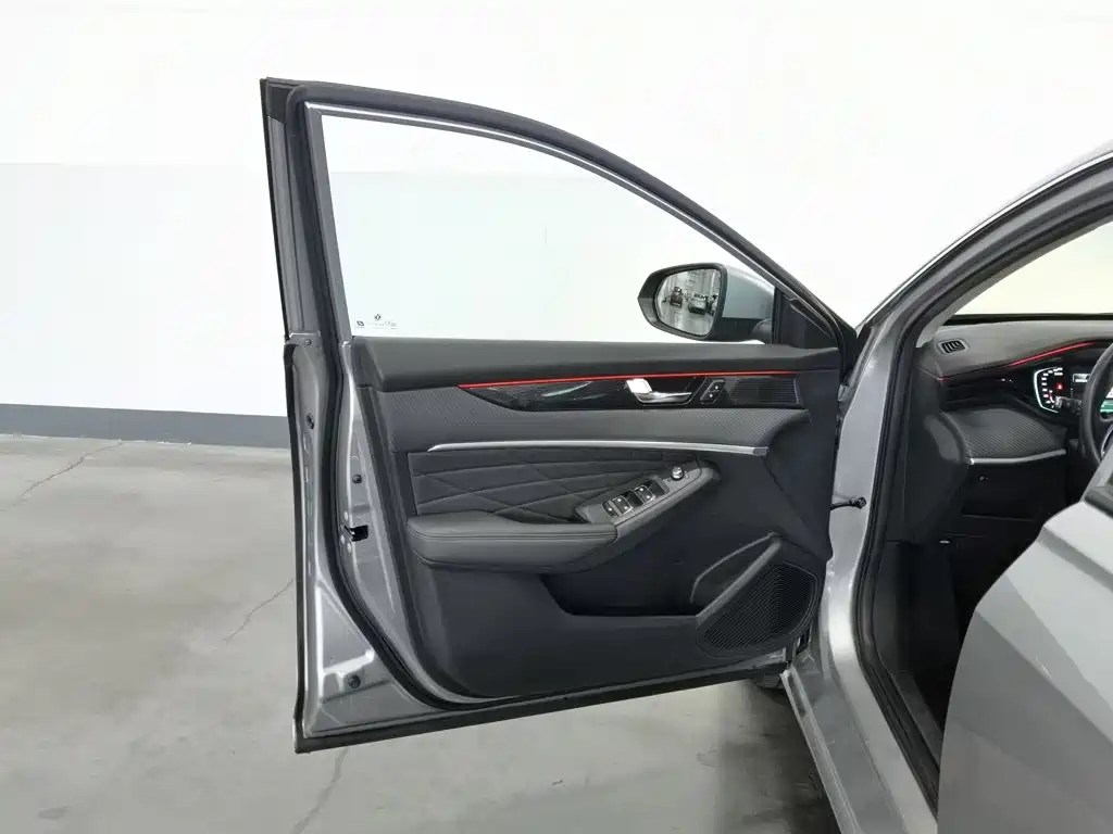 Dongfeng Aeolus Yixuan MAX 2021 2021 1.5T Super Dad Edition