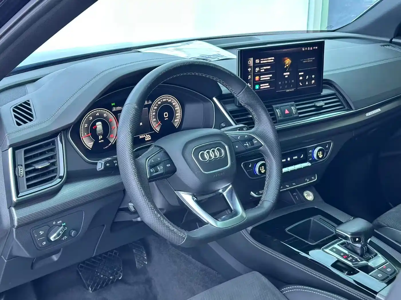 Audi Q5L Sportback 2022 2022 Facelift 40 TFSI Luxury Style