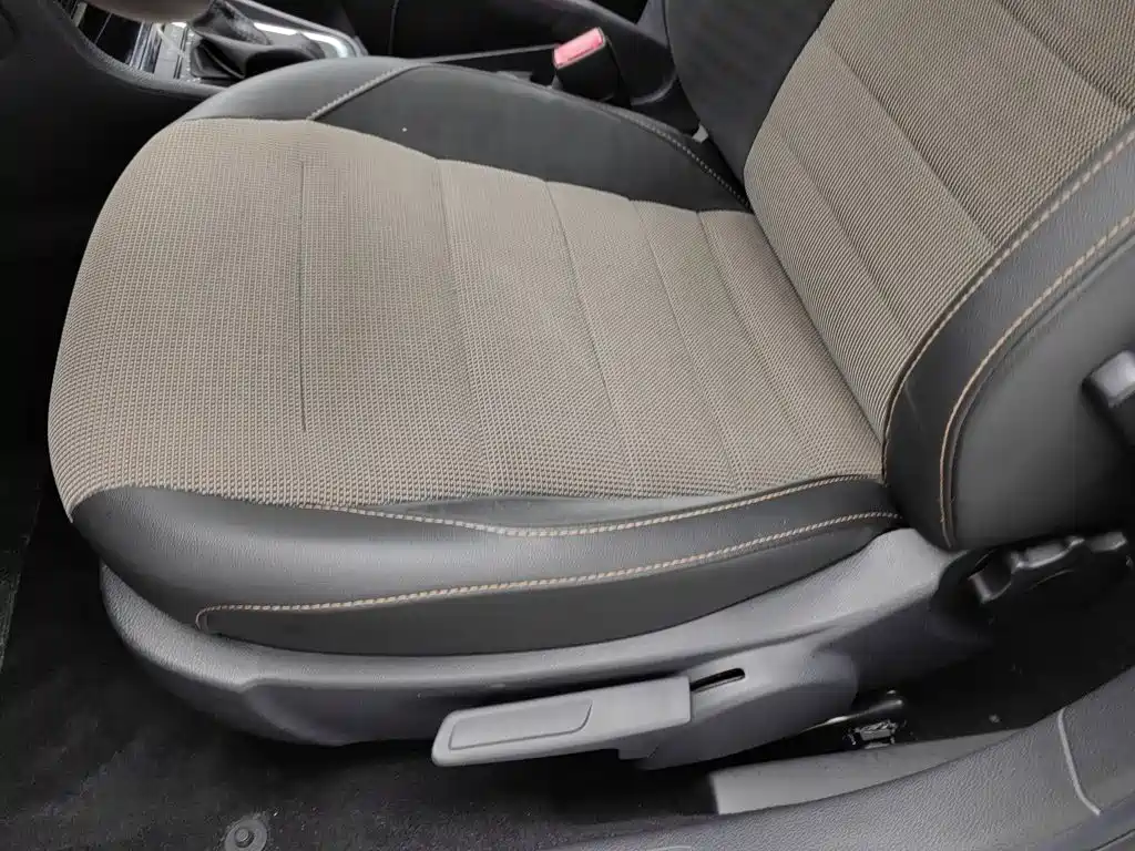 Volkswagen C-TREK 2019 2018 230TSI DSG Comfort