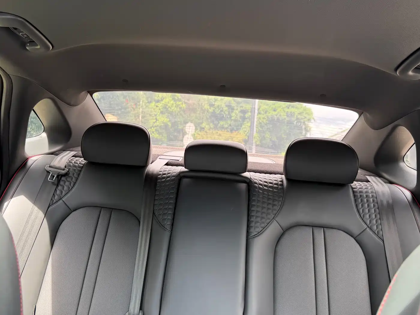 Фото 29 - Hyundai Sonata
