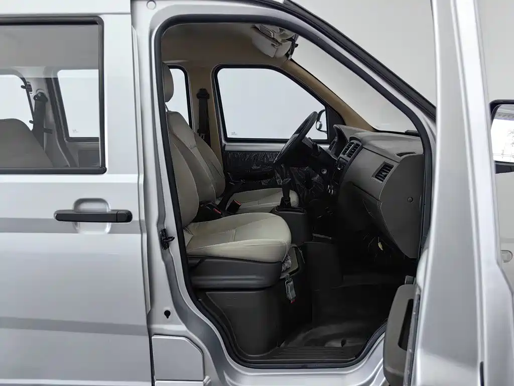 Wuling Motors Wuling Rongguang 2020 2020 1.2L S Basic Model China VI