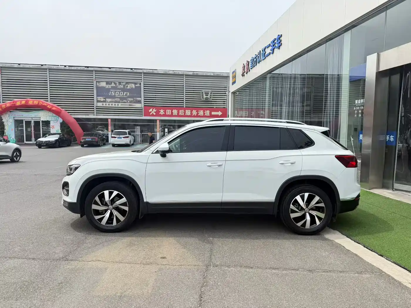 Volkswagen Tayron 2019 330TSI 2WD Luxury China VI фото 6