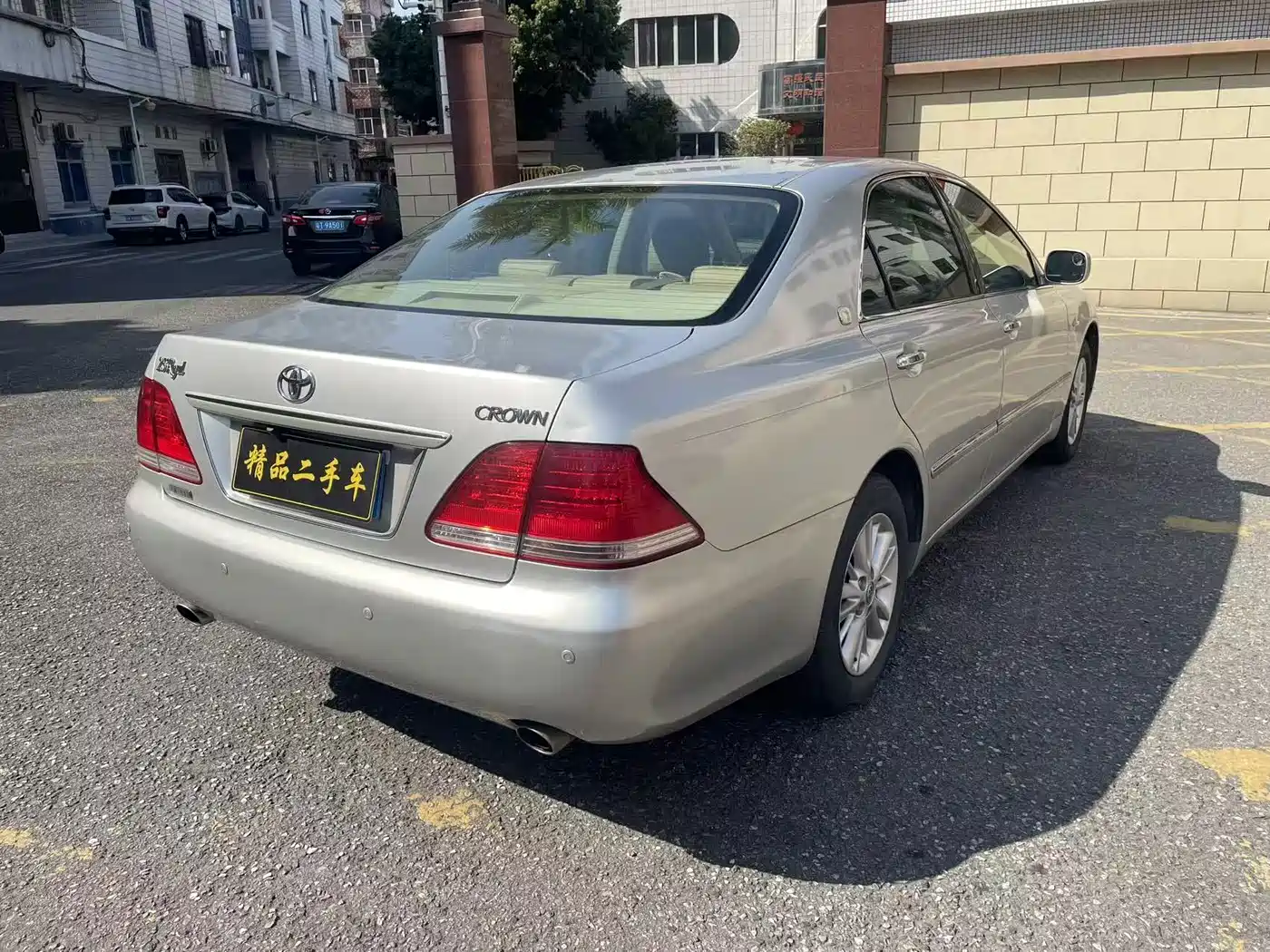 Toyota Crown 2006 2.5L Royal Leather Edition фото 4