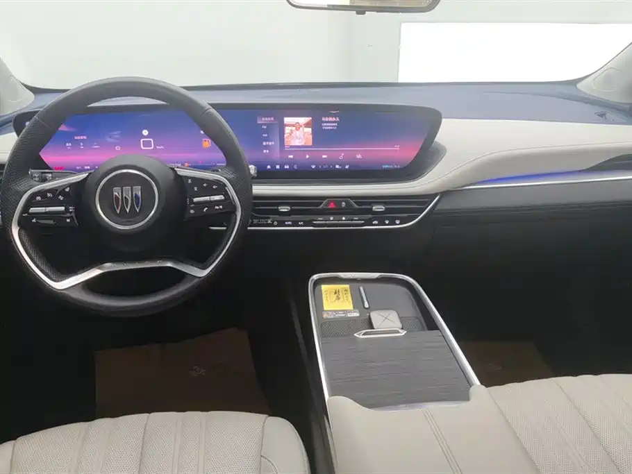 BUICK LACROSSE