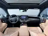 Фото 16 - Lexus LS
