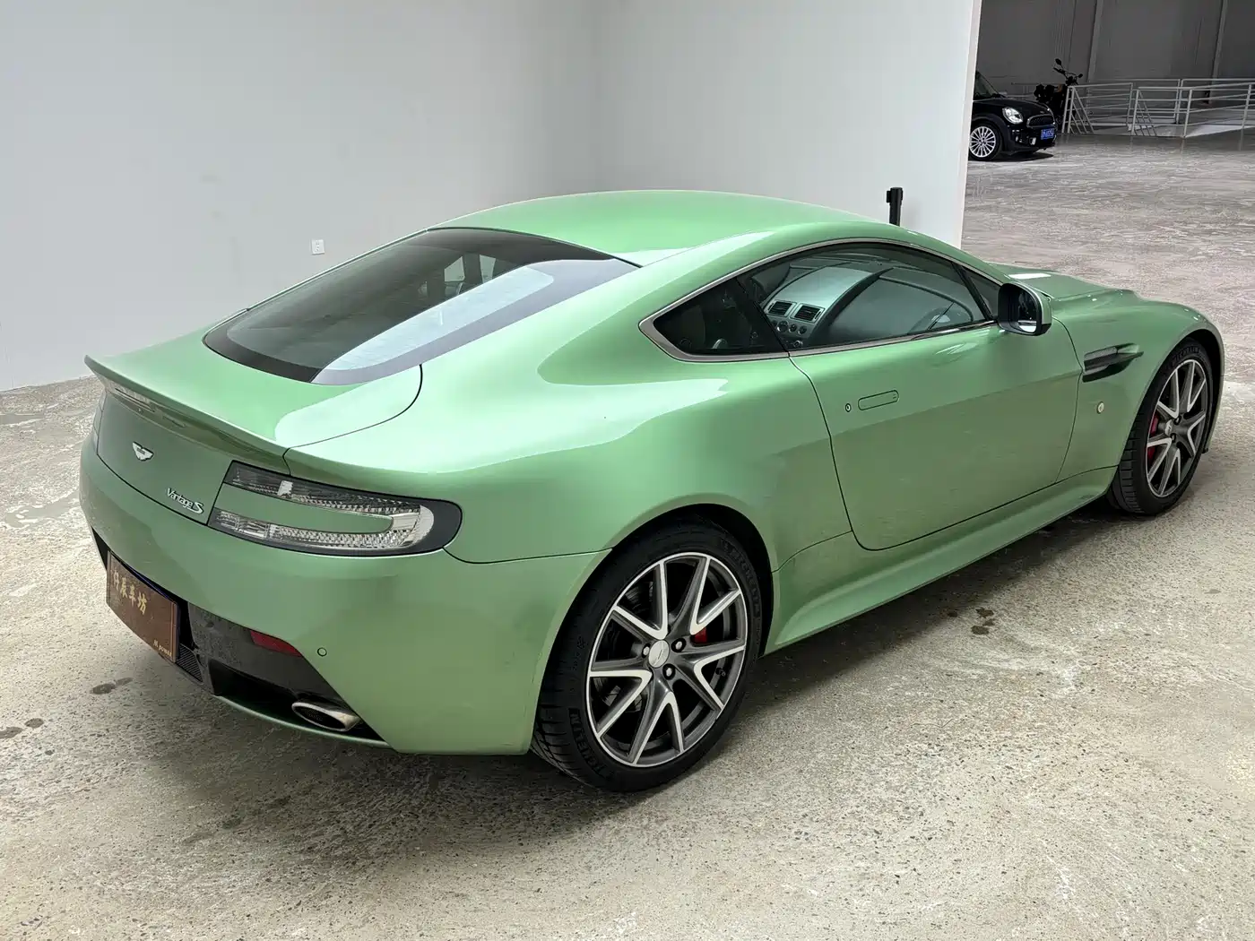 Aston Martin V8 Vantage 2014 2012 4.7L S Coupe