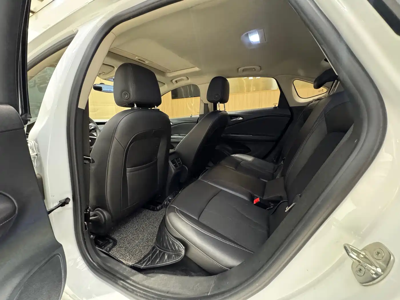 Buick Verano 2017 Sedan 15S Automatic Leading фото 10