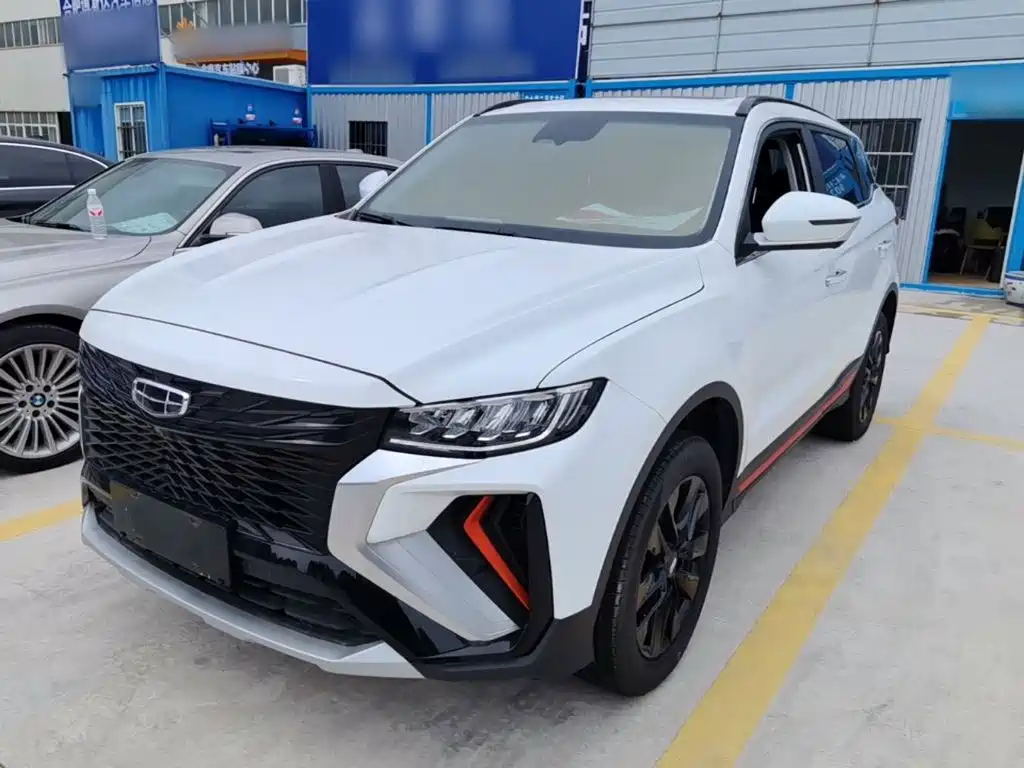Photo 2 - Geely Atlas