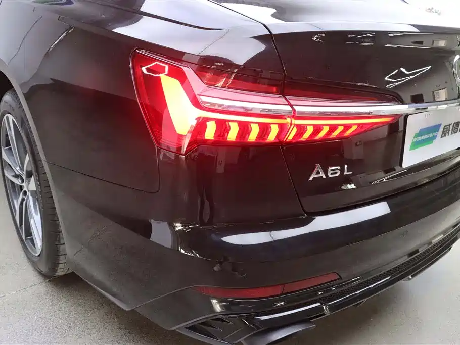 Audi A6L 2023 Facelift 40 TFSI Luxury Dynamic фото 33