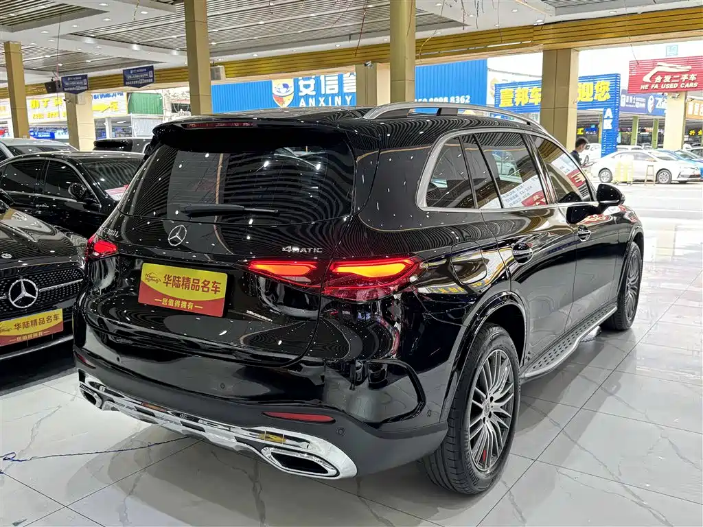 Mercedes-Benz GLC 2024 GLC 300 L 4MATIC Dynamic 5-seater фото 4